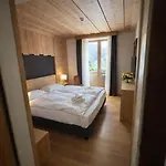 Parc Victoria 4*