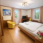 Parc Victoria 4*