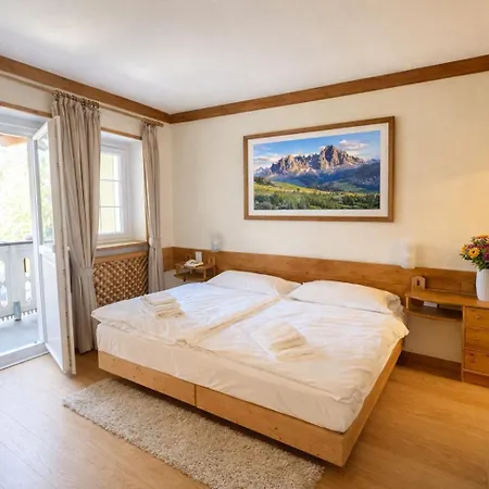 Szálloda Parc Victoria Cortina dʼAmpezzo