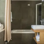 Parc Victoria מלון 4*